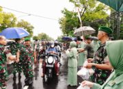 Berbagi di Bulan Suci Ramadhan, Kodim Sragen Bagikan Ratusan Takjil 