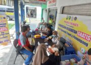 Dapat Layanan Gratis Dokkes Polres Sragen, Puluhan Penumpang Travel Ramai-Ramai Periksa