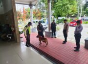 Manfaatkan K-9, Unit Satwa Samapta Polres Sragen Sterilkan Obyek Vital Mudik Lebaran