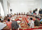 Kunjungi Buntet Pesantren Cirebon, Kapolri Silaturahmi ke Dewan Sepuh hingga Resmikan Pondok