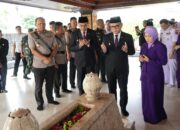 Gubernur Lemhannas RI Ziarah ke Makam Bung Karno