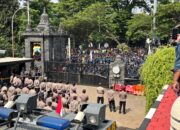 Polda Jateng Apresiasi Aksi Mahasiswa Undip di Depan Mapolda Jateng yang Berlangsung Tertib dan Damai