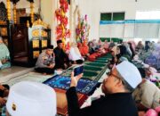 Silaturahmi dengan Masyarakat, KAPOLSEK Pitumpanua Hadiri Perayaan Maulid Nabi di Masjid Nurul Yaqin Bolabakka