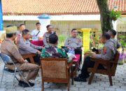 Silaturahmi Kamtibmas di Jenawi, Kapolres Tekankan Kebersamaan Jaga Lingkungan