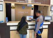 Satlantas Polres Jepara, Edukasi Masyarakat Tentang SIM Lewat Program Polantas Menyapa