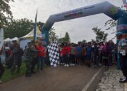 Polsek Ngadirojo Kawal Jalan Santai Sumpah Pemuda, Wujud Semangat Kebersamaan dan Sinergi dengan Masyarakat