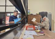 Satlantas Karanganyar Edukasi Pengurusan BPKB Tanpa Perantara di Hari ke-6 Operasi Zebra Candi 2025