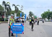 Aksi Simpatik Satlantas Polresta Pati di Terminal Kembangjoyo, Bikin Pengendara Senyum Dapat Hadiah
