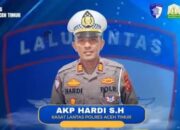 Banyak Jalan Berlubang, Sat Lantas Polres Aceh Timur Beri Himbauan.