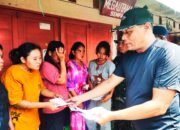 H.MUSTAFA, SH. Anggota DPRD Wajo Gerak Cepat Salurkan Bantuan Kepada Warga, Enam Rumah Korban Kebakaran di Kecamatan Tanasitolo 