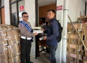 Polantas Menyapa, Satlantas Polres Karanganyar Dampingi Perpanjangan Pajak Lima Tahunan dan Penyerahan Plat Kendaraan