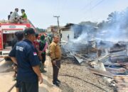 11 Ruko ludes habis Terbakar Di Peunaron