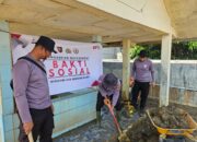 Mahasiswa STIK 83/WPS Salurkan Bansos untuk Korban Banjir, Didampingi Polres Pidie Jaya