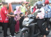 Polres Semarang Bersama Forkopimda, Bhayangkari dan Insan Pers Bagikan Ratusan Takjil dan Peringati Nuzulul Qur’an di Alun-Alun Bung Karno Ungaran