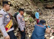 Geger..!! Lansia Hendak Cari Ikan Temukan Jenazah Bayi di Sungai Bringin
