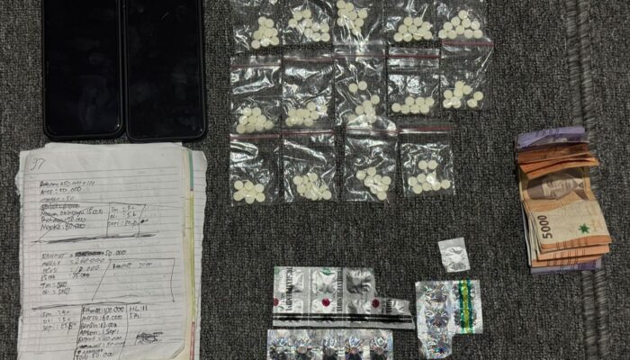 Sukses Ungkap Peredaran Obat Berbahaya, Polda Jateng Amankan Dua Pengedar Dengan Barang Bukti Ribuan Butir