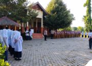 Bhabinkamtibmas Jadi Pembina Upacara di SMPN 3 Meurah Mulia, Edukasi Siswa Jauhi Narkoba dan Kenakalan Remaja