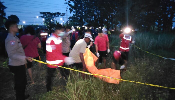 Lansia Ditemukan Meninggal di Tengah Sawah, Respons Cepat Pamapta dan Inafis Polres Sragen Lakukan Evakuasi serta Olah TKP