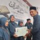 Apresiasi Penuh Makna: Ketua Komite MAN 2 Aceh Utara Anugerahkan Penghargaan untuk Guru Pembimbing Tahfiz