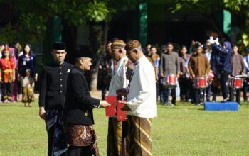 Gubernur Jawa Tengah Pimpin Hardiknas 2026 di Sragen, Kapolres Bersama Forkopimda Hadir Perkuat Komitmen Pendidikan Berkualitas