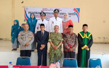 Dua Pemimpin Desa Baru Dilantik Pukul 16.00 WIB, Camat Tanah Pasir Tekankan Pelayanan Prima