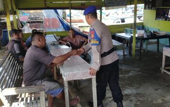 Sat Pol Airud Polres Lhokseumawe Patroli Dialogis di PPI Pusong Lama, Nelayan Diimbau Waspada Cuaca Ekstrem