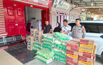 Kapolres Lhokseumawe Kembali Salurkan Bantuan untuk Korban Banjir dan Tinjau Perbaikan Jembatan Bailey di Sawang