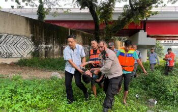 Respon Cepat Polsek Jaten Selamatkan Pria Diduga Hendak Bunuh Diri di Jembatan Jurug