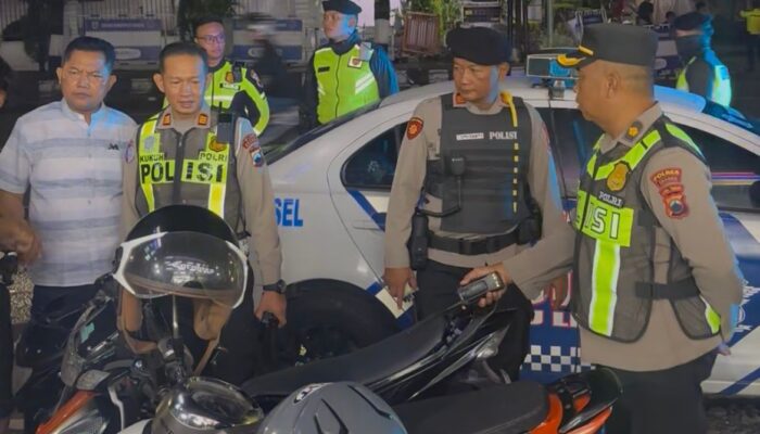 Antisipasi Balap Liar, Polres Sragen Amankan 63 Motor Knalpot Brong, Pelanggar Digiring Jalan Kaki ke Mapolres