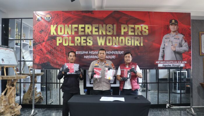 Wakapolres Wonogiri Pimpin Konferensi Pers Pengungkapan Kasus Peredaran Sabu, Seorang Pengedar Diamankan