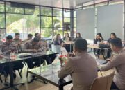 BIRO SDM POLDA SULSEL SOSIALISASIKAN PROGRAM ARTIFICIAL INTELLIGENCE (AI) UNTUK TINGKATKAN KOMPETENSI PERSONEL DAN MAHASISWA KKN