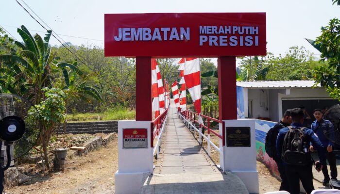 Kapolda Jateng Resmikan Jembatan Merah Putih Presisi, Pulihkan Akses 1.500 Warga Jabungan
