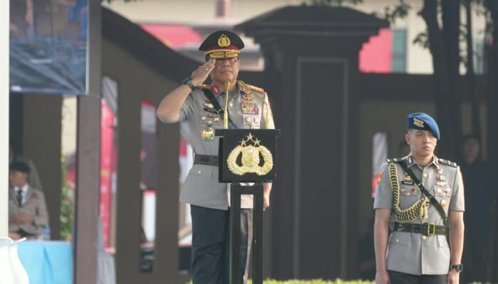 Wakapolri Pimpin Upacara di Lapangan Bhayangkara, Hadirkan Potret Perjalanan Polri Lintas Generasi