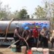 Propam Polda Jateng Distribusikan Lima Tangki Air Bersih untuk Warga Tangen Sragen